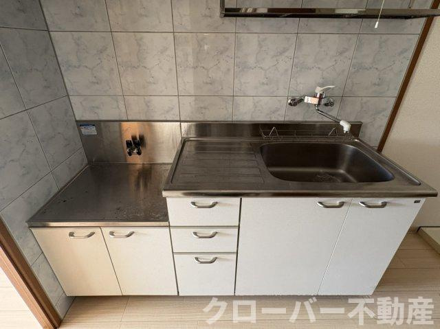 ハイネス郡家のキッチン
