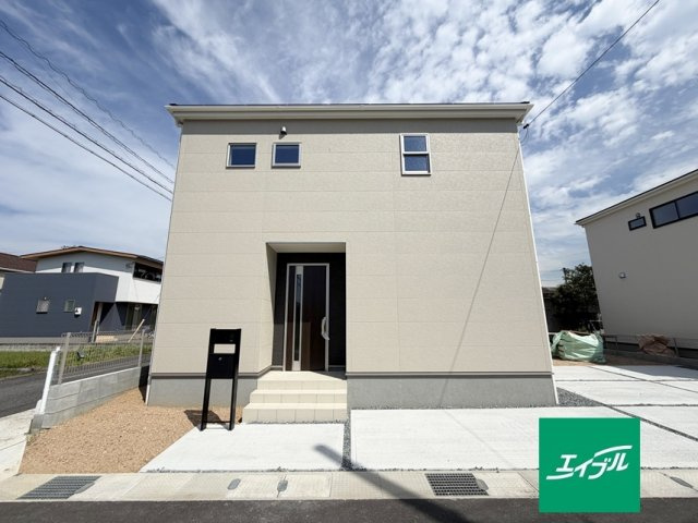 【外観】 | リーブルガーデン倉敷連島町鶴新田第19 (全5棟) | 並列2台駐車可能です！
