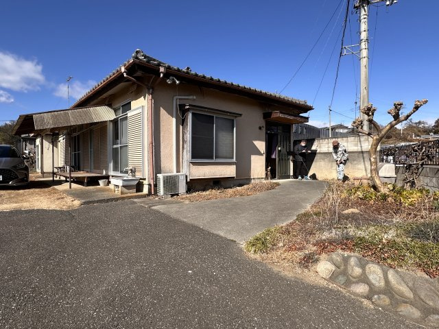小坂子町中古住宅の外観