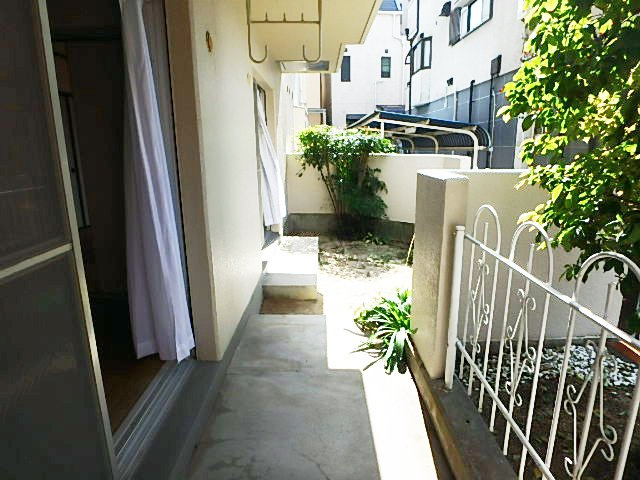 武庫之荘ベルエアーの庭|お庭が付いています