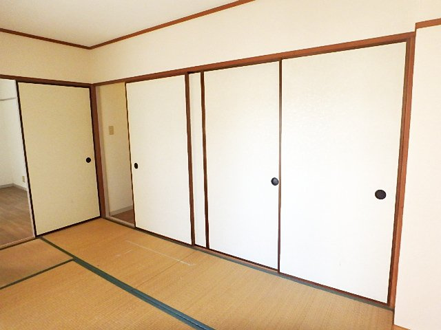 武庫之荘ベルエアーの収納|押入れ