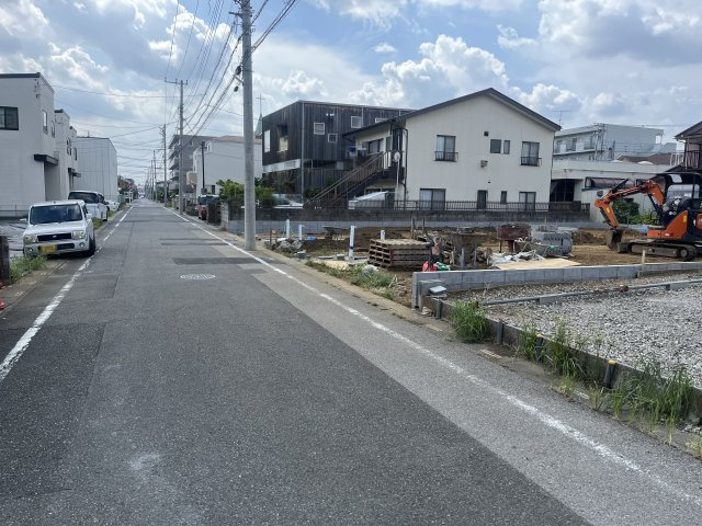 埼玉県川口市戸塚東３丁目売地の前面道路含む現地写真