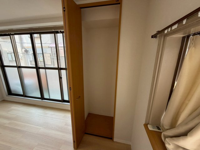 リッスルビルの内装