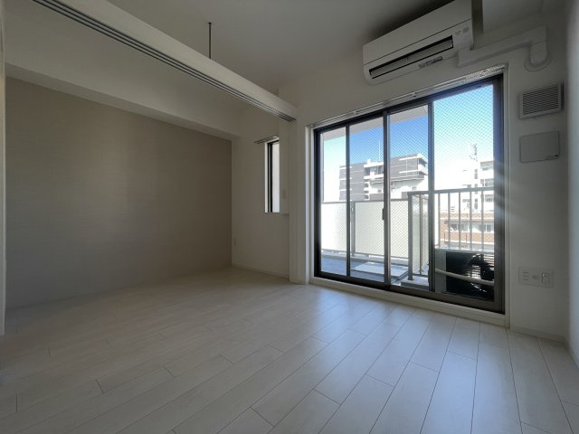 【洋室】 | セレニテ難波ミラク弐番館
