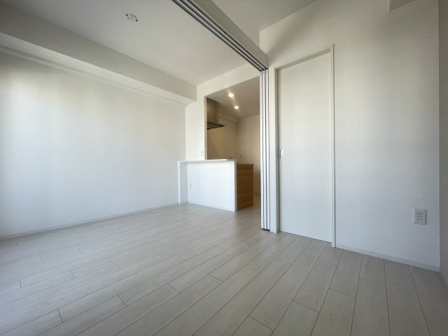 【居間・リビング】 | セレニテ難波ミラク弐番館