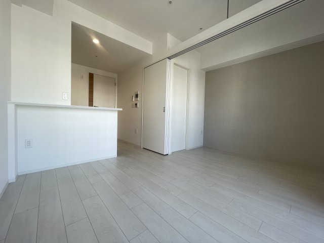 【居間・リビング】 | セレニテ難波ミラク弐番館