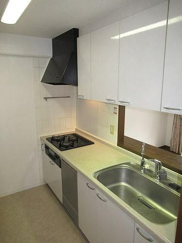 朝日白金台マンションのキッチン