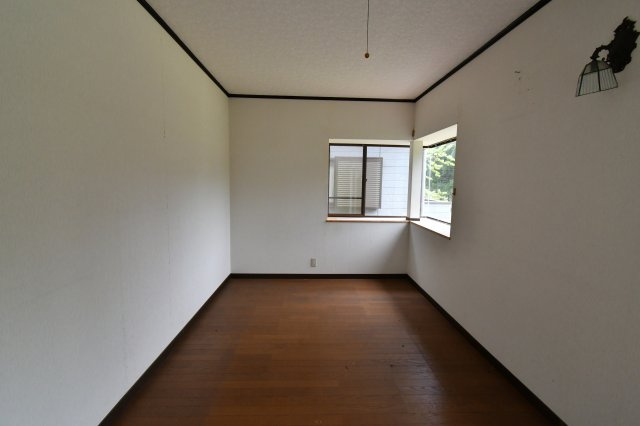 南巨摩郡南部町内船の中古一戸建の洋室|2F洋室