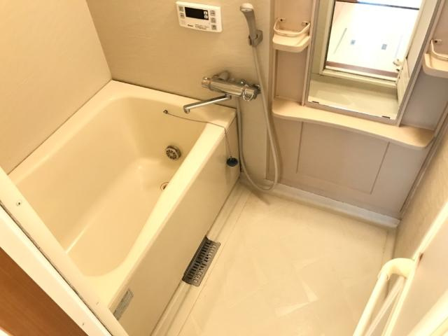 めぞん８０番館　　刈谷市近郊の賃貸はクラスホーム刈谷店の浴室|バス