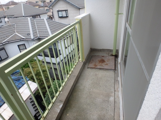 ベイヒルズ日吉のバルコニー
