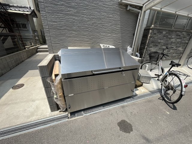 ステディ下新庄