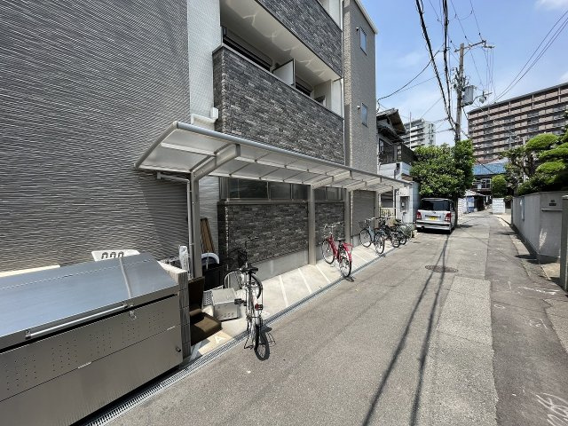 ステディ下新庄