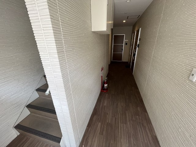 ステディ下新庄