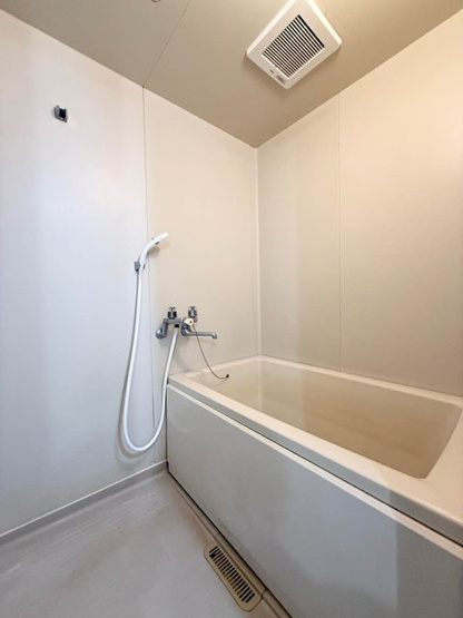 【収納】 | サン・ヒル3 | ※参考写真※洋室4.1帖のお部屋にある収納スペースです！お部屋がすっきり片付いて快適に☆