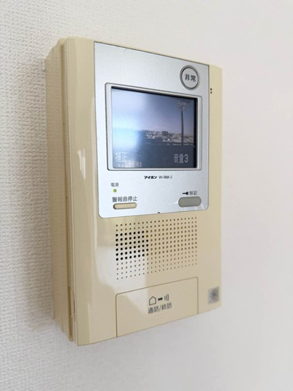 【その他共用部分】 | サン・ヒル3 | 敷地内ごみ置き場でごみ出しもらくらく～♪忙しい社会人さんや主婦さんにもうってつけ！