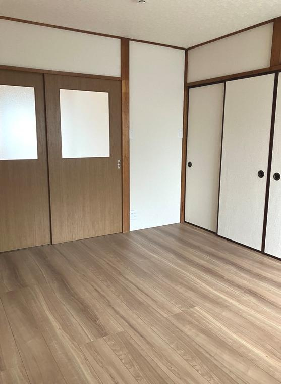 四つ木戸建の内装