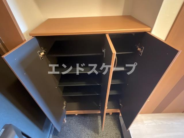 グラン・シャリオ南雲の収納|下駄箱
高崎、前橋のお部屋探しはエンドスケープまで！お客様の理想お聞かせ下さい♪