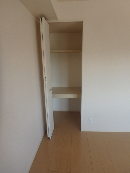 イーストヒルズ高松　Ｅの収納