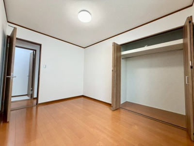 【洋室】 | 多治井　中古一戸建