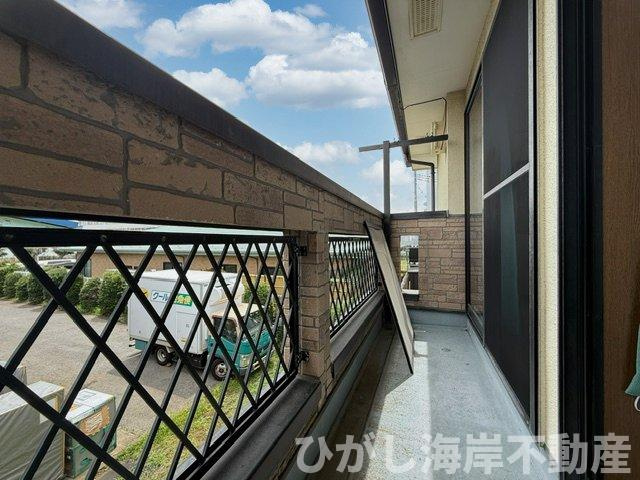 平塚市西真土１丁目　　中古戸建のバルコニー|バルコニー