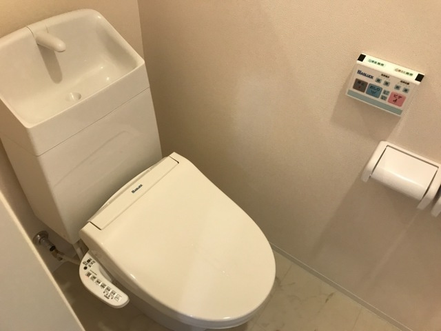 シェルキィのトイレ