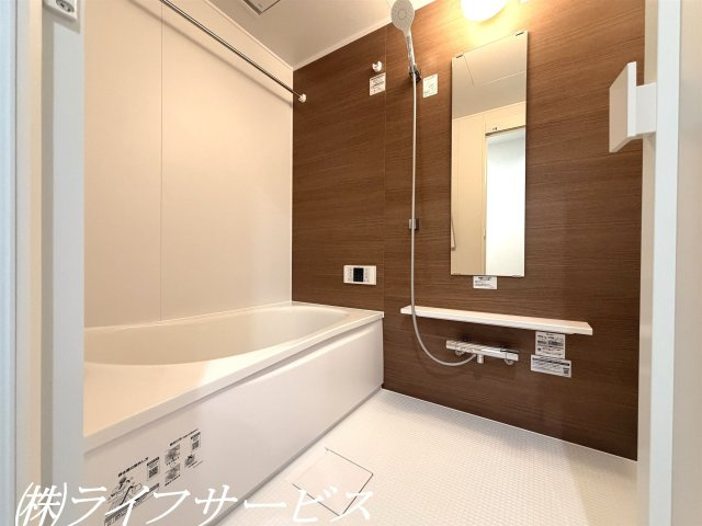 【浴室】 | セントポリア東三国 | 浴室／自動お湯張り、追い焚き機能あり！浴室暖房乾燥機付！
