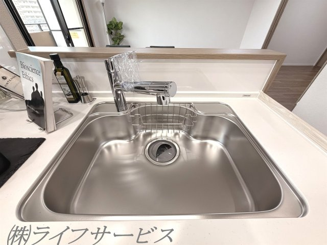 【キッチン】 | セントポリア東三国 | キッチンシンク／浄水器付水栓搭載
