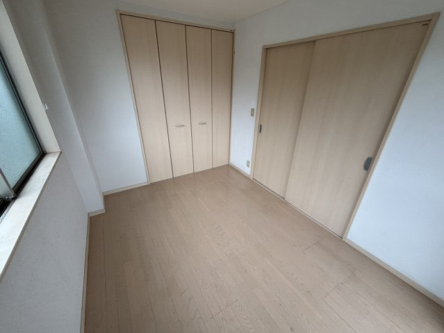 ホープガーデンの洋室