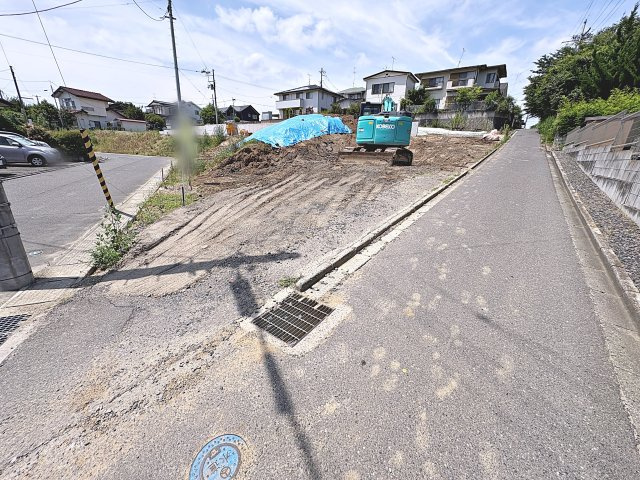 新築戸建・新築建売　郡山市西ノ内第1 1期　桃見台小・第五中の前面道路含む現地写真