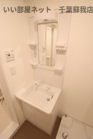 ジーメゾン千葉浜野クオリの洗面所|コンパクトで使いやすい洗面所