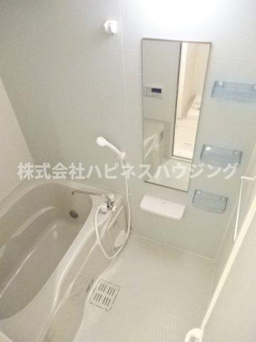 シームリーⅡの浴室