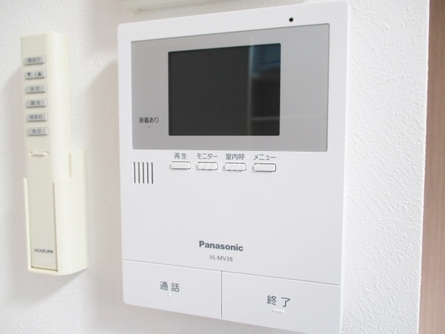 Villa Aube SHIMO17のセキュリティ|モニタ付インターホンです☆