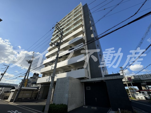 ゼファー東大阪の外観|きれいな外観です