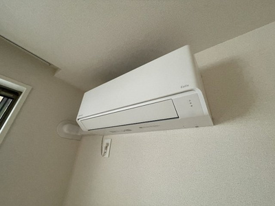 【設備】 | 【新築】アルベラータ | 全室に暑い夏や寒い冬に大活躍のエアコン付きです☆冷暖房完備で1年中快適に過ごせます♪