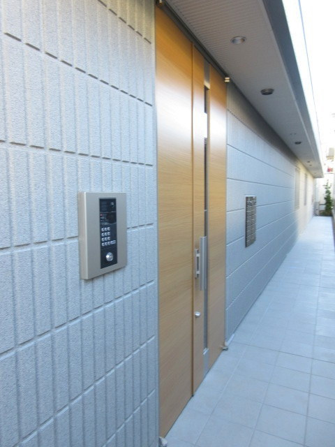 Highgate滝野川のエントランス