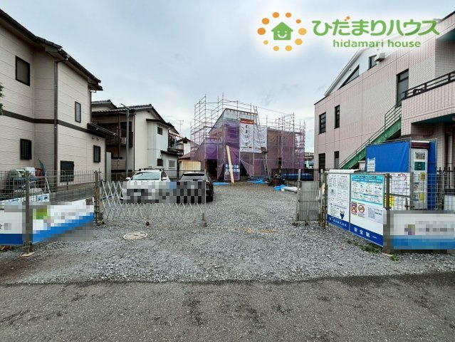 熊谷市上之　第7　新築一戸建て　リーブルガーデン　01の駐車場