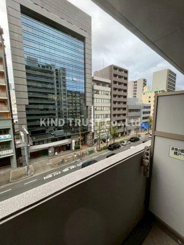エスリード南森町駅前のバルコニー|バルコニーがあります