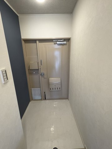 高槻セントポリアの玄関