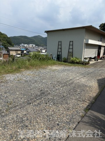 ６７０８３　山県市佐賀土地の外観