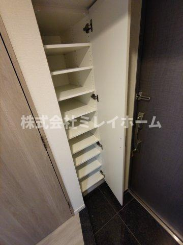 ルーブル本羽田の収納
