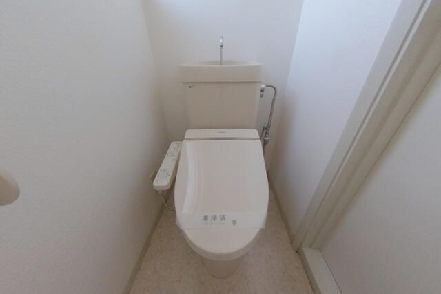 羽村市羽東３丁目のアパートのトイレ