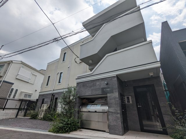 エルファーロ駒沢大学