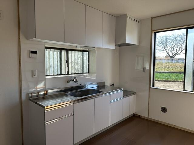 葛飾区西水元戸建のキッチン