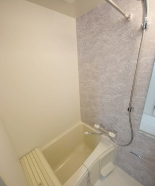 ＧＲＡＮＱＵＡＬ　ＭＩＮＡＭＩＹＯＮＯの浴室|※同建物別部屋参考写真
