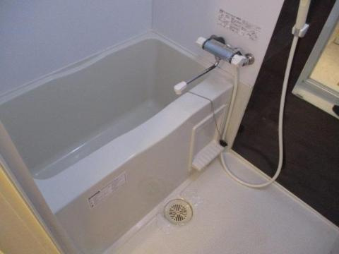 アーク東海通の浴室