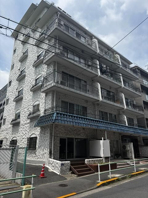 港区赤坂８丁目の店舗事務所の外観