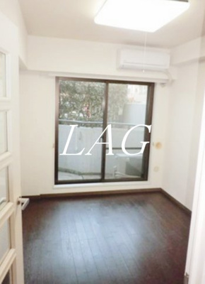 【居間・リビング】 | リズ生田 | 洋室のお部屋です。