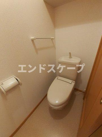 ディオールⅢのトイレ|高崎、前橋のお部屋探しはエンドスケープまで！お客様の理想お聞かせ下さい♪