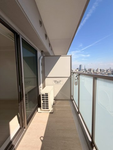 ディアレイシャス名古屋太閤通Ⅳ　名古屋市賃貸　仲介手数料無料のバルコニー