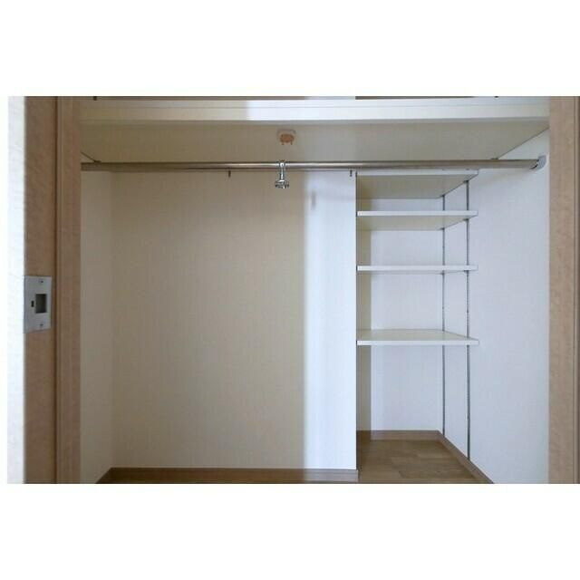 Ａ－ＰＬＡＣＥ新橋の収納